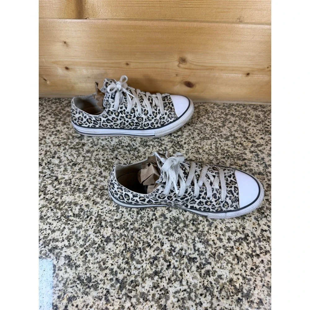 Converse Chuck Taylor All Star Leopard Print Low Top Kids Sneakers Size 2